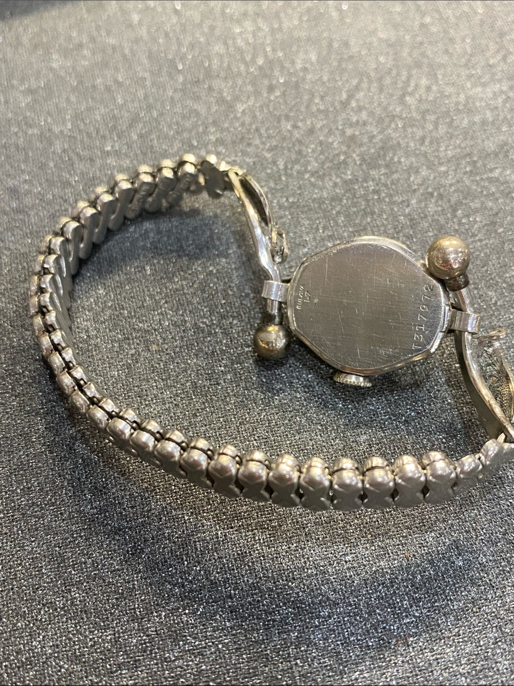 Ladies Bulova Wrist Watch - Picture 6 of 8